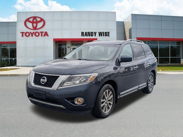 2016 Nissan Pathfinder SL 4WD's photo