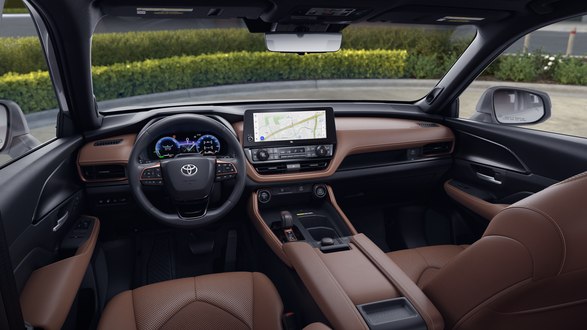2026 Toyota Grand Highlander Hybrid Hybrid MAX Platinum