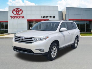 2013 Toyota HIGHLANDER SE