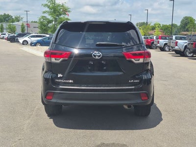 2019 Toyota HIGHLANDER LE V6 AWD LE
