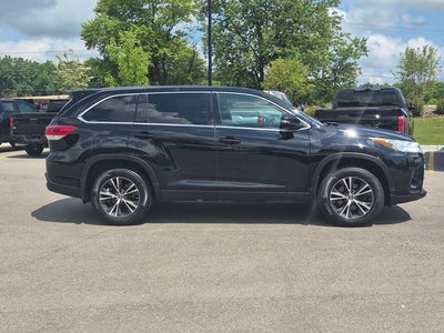 2019 Toyota HIGHLANDER LE V6 AWD LE