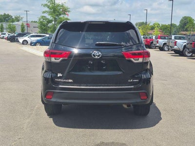 2019 Toyota HIGHLANDER LE V6 AWD LE