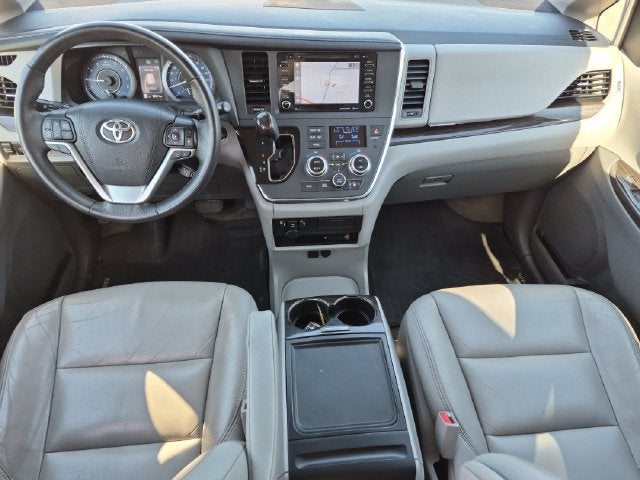 2018 Toyota Sienna XLE Premium 7 Passenger