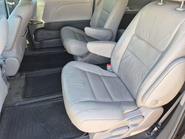 2018 Toyota Sienna XLE Premium 7 Passenger
