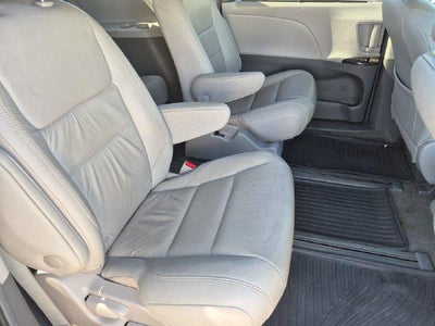 2018 Toyota Sienna XLE Premium 7 Passenger