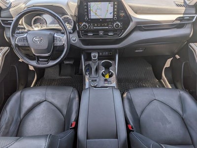 2022 Toyota Highlander Limited