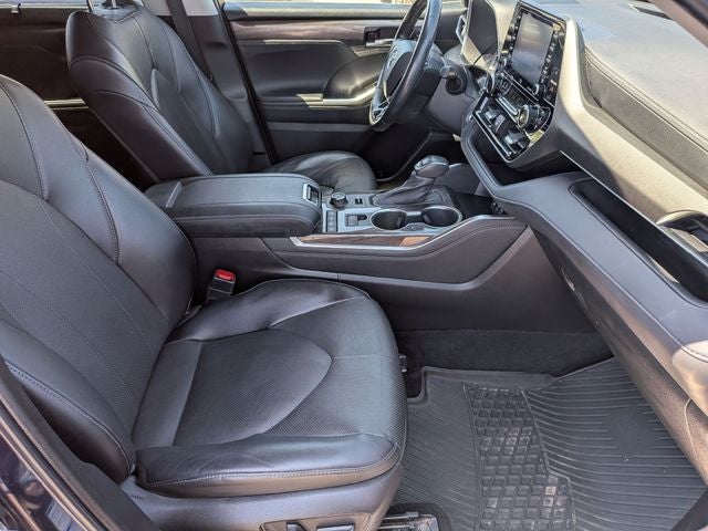 2022 Toyota Highlander Limited