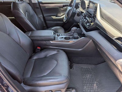 2022 Toyota Highlander Limited