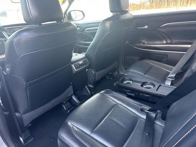 2017 Toyota HIGHLANDER Limited