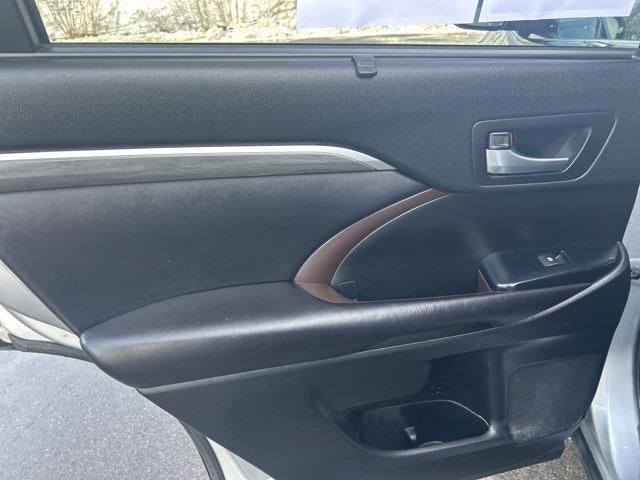 2017 Toyota HIGHLANDER Limited