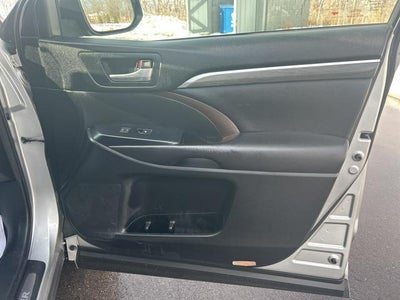 2017 Toyota HIGHLANDER Limited