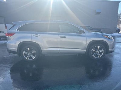 2017 Toyota HIGHLANDER Limited