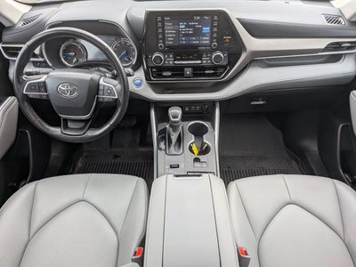 2022 Toyota HIGHLANDER HYBRD XLE