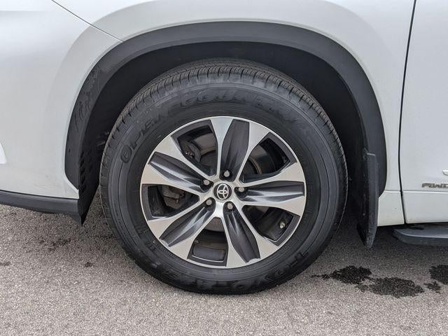 2022 Toyota HIGHLANDER HYBRD XLE