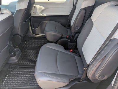2022 Toyota Sienna XSE 7 Passenger