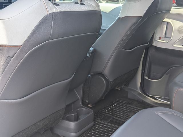 2022 Toyota Sienna XSE 7 Passenger