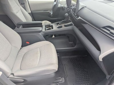 2022 Toyota Sienna LE 8 Passenger