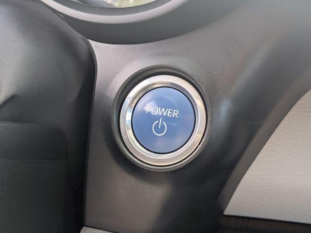 2022 Toyota Sienna LE 8 Passenger