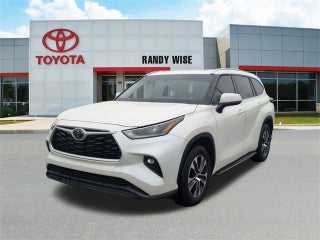 2021 Toyota HIGHLANDER XLE