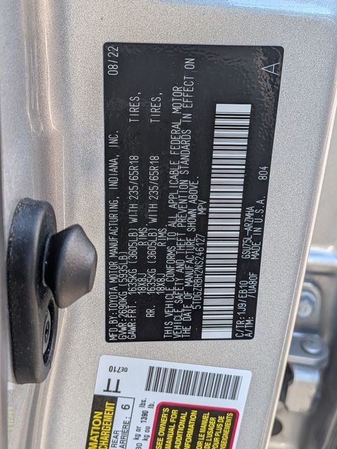 2022 Toyota HIGHLANDER XLE