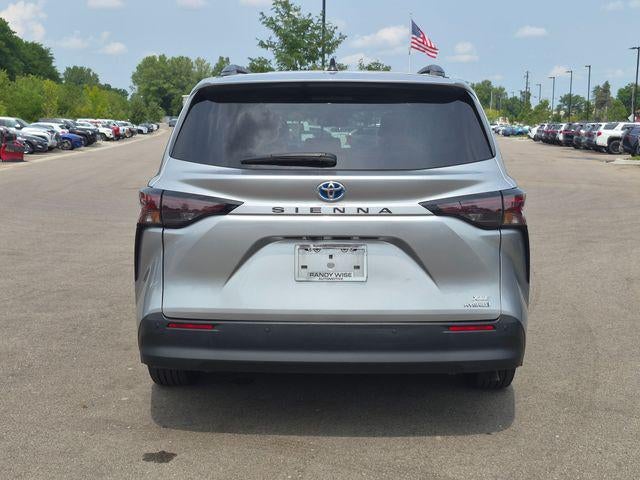 2023 Toyota Sienna XLE 7 Passenger