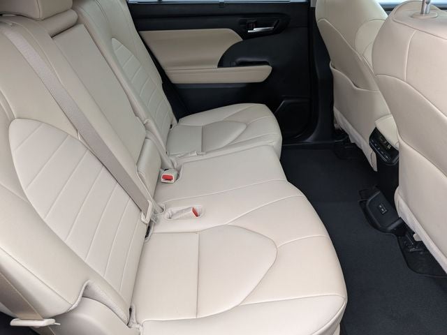 2024 Toyota HIGHLANDER HEV XLE