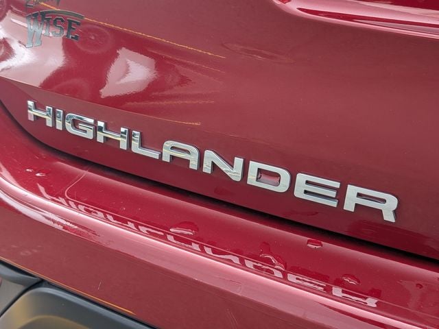 2024 Toyota HIGHLANDER XLE