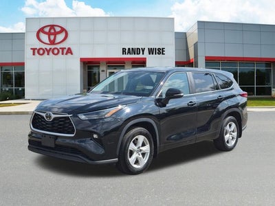 2023 Toyota Highlander LE