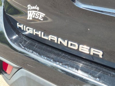 2023 Toyota Highlander LE
