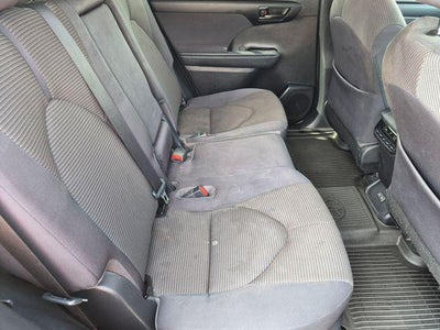 2023 Toyota Highlander LE