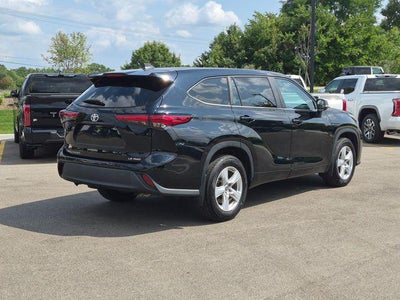 2023 Toyota Highlander LE