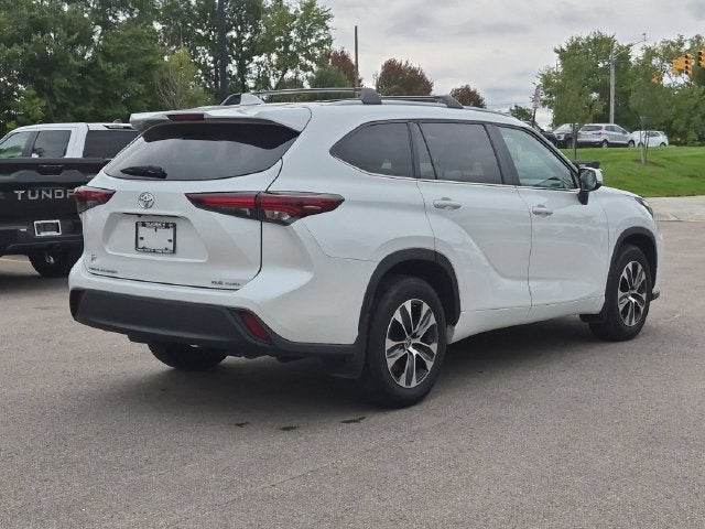 2024 Toyota Highlander XLE