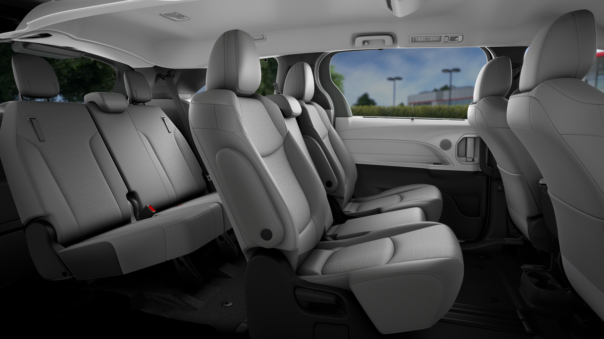 2026 Toyota Sienna LE