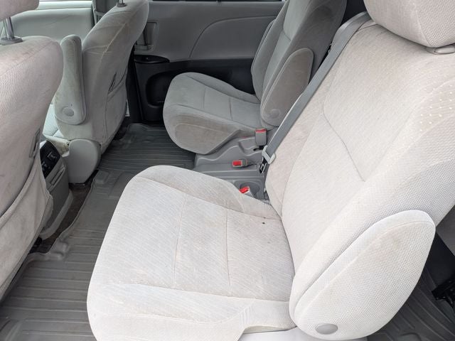 2018 Toyota SIENNA LE 3.5L LE 8 Passenger