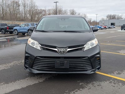 2018 Toyota SIENNA LE 3.5L LE 8 Passenger