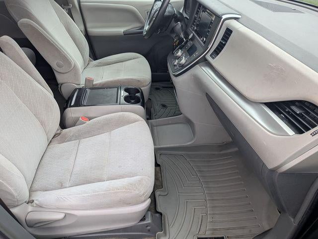 2018 Toyota SIENNA LE 3.5L LE 8 Passenger