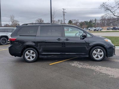 2018 Toyota SIENNA LE 3.5L LE 8 Passenger
