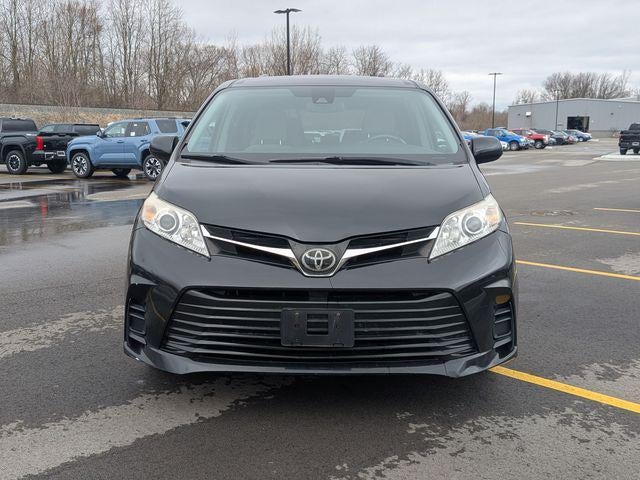 2018 Toyota SIENNA LE 3.5L LE 8 Passenger