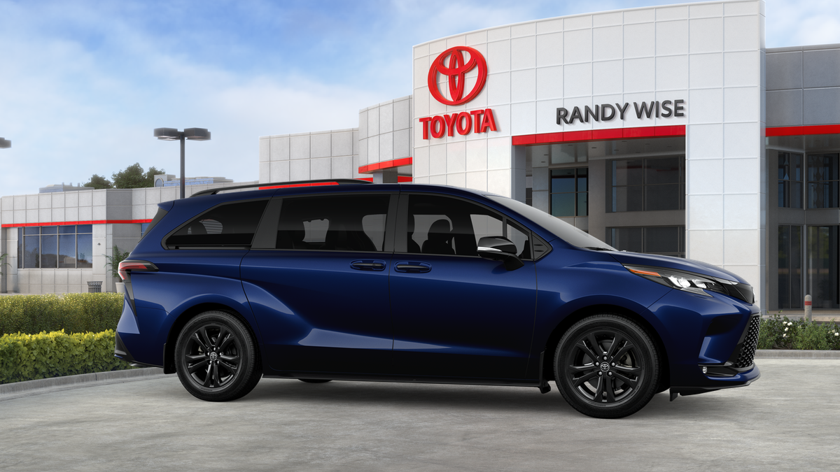 2026 Toyota Sienna XSE