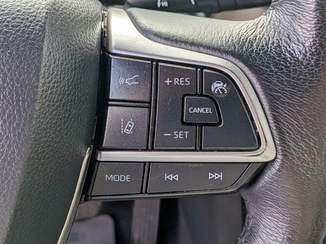 2022 Toyota SIENNA XLE XLE 8 Passenger