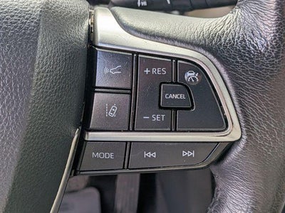 2022 Toyota SIENNA XLE XLE 8 Passenger