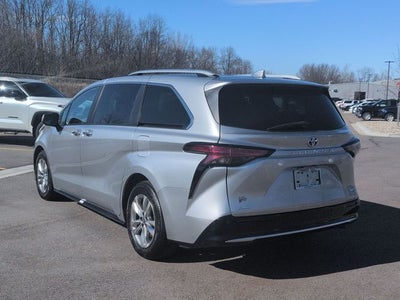 2022 Toyota SIENNA LTD AWD Limited 7 Passenger