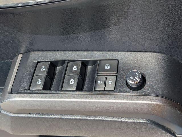2018 Toyota TACOMA 4X4 DOUBLECAB V6 6A SB TRD Off-Road V6