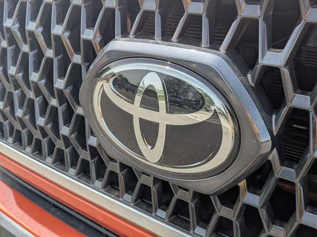 2018 Toyota TACOMA 4X4 DOUBLECAB V6 6A SB TRD Off-Road V6