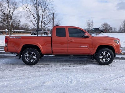 2017 Toyota TACOMA TRD SPORT SR5 V6