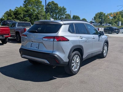 2024 Toyota Corolla Cross LE