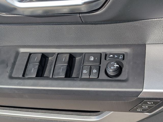 2025 Toyota Sequoia Platinum