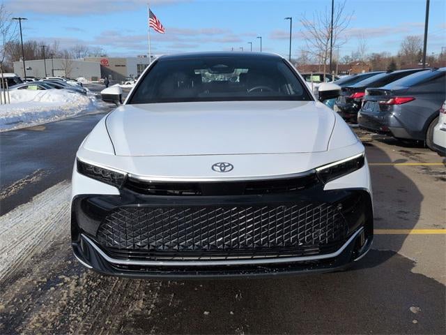 2024 Toyota CROWN Limited