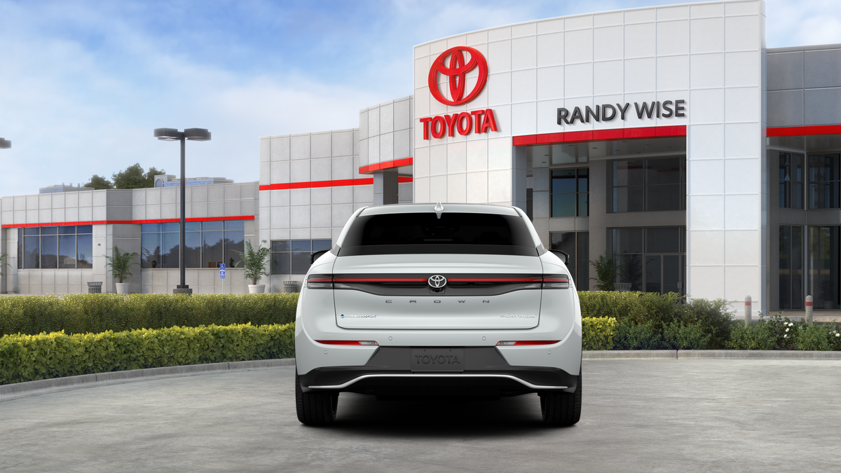2026 Toyota Toyota Crown Platinum