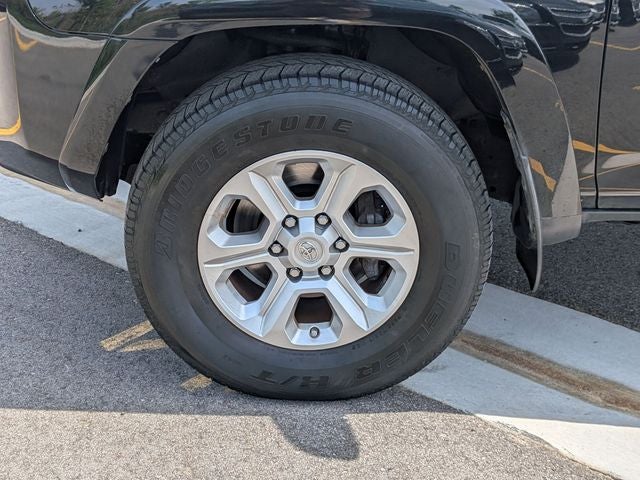 2020 Toyota 4RUNNER SR5